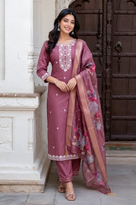 Dusty Rose Kurta Pant Dupatta Set 