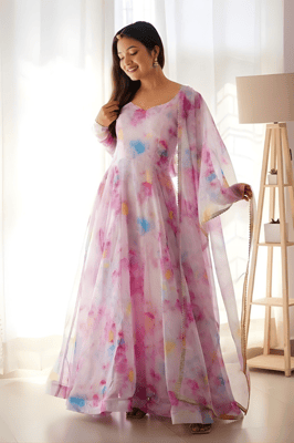 white Floral Gown With Dupatta Set for Women (pink)