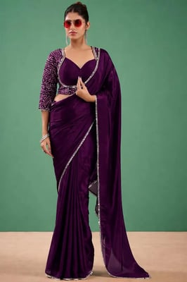 Janhvi Kapoor, a prominent Bollywood red saree