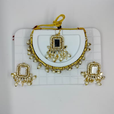 Silver-tone choker necklace set (black)